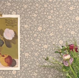 [PTM-15101] Majvillan Flora - Dusty Blue (Por Rollo)